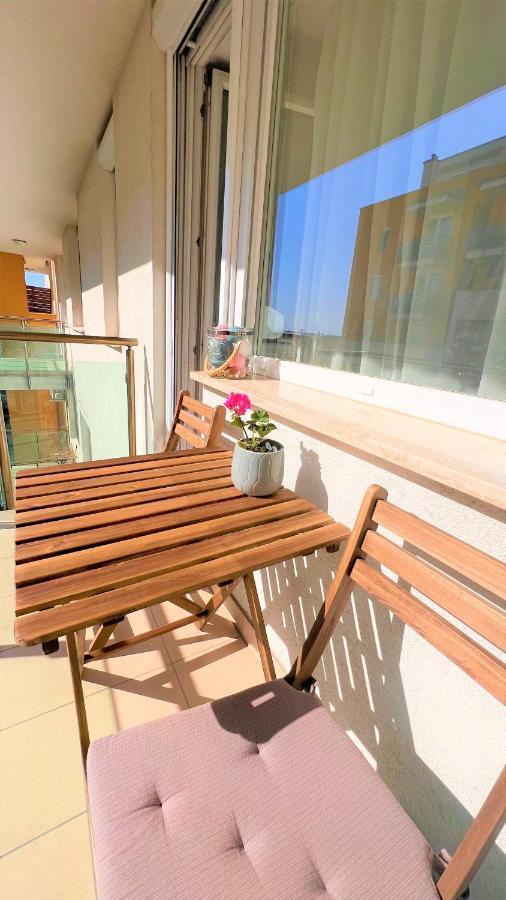 Cosy Living Apartment W Balcony Budapest Kültér fotó