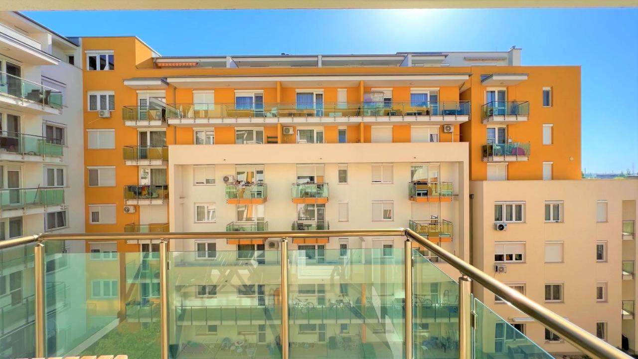 Cosy Living Apartment W Balcony Budapest Kültér fotó