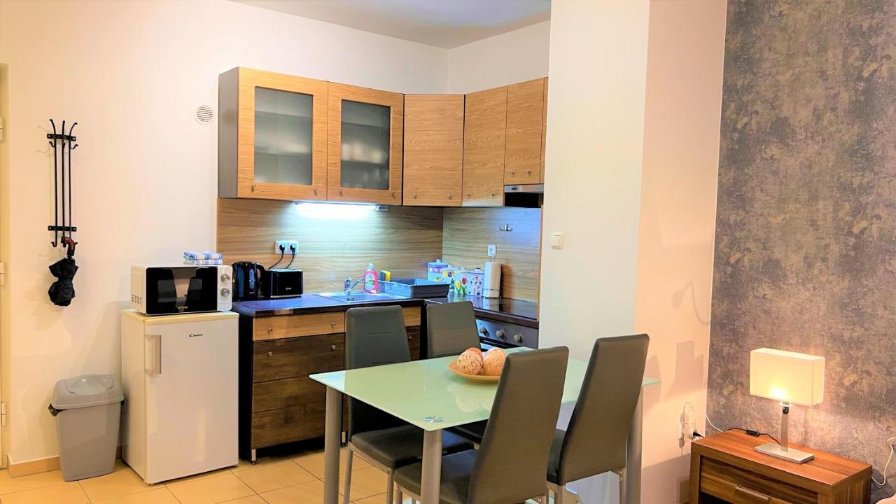 Cosy Living Apartment W Balcony Budapest Kültér fotó
